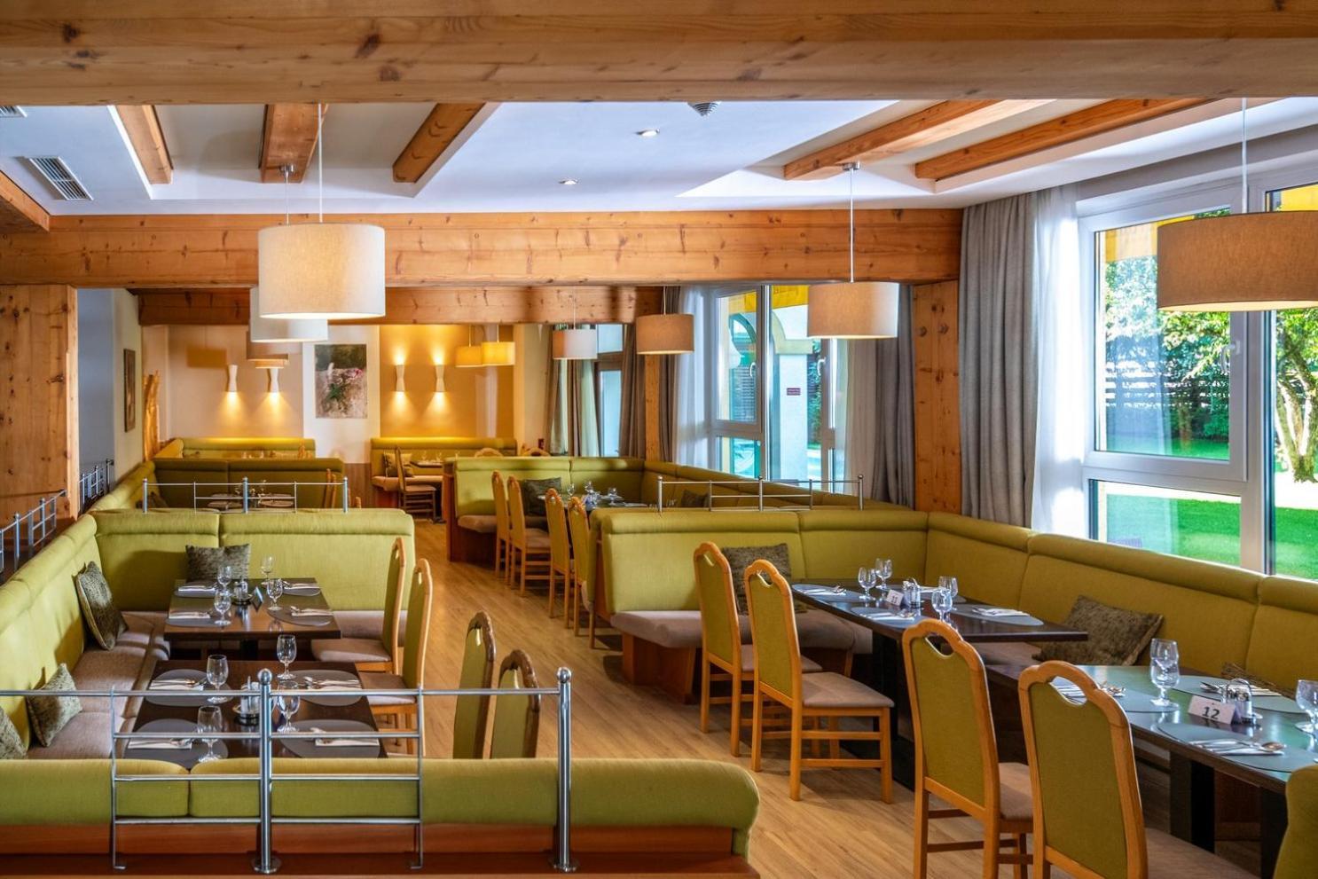 Hotel Alpenblick Kreischberg Sankt Lorenzen ob Murau Exterior foto